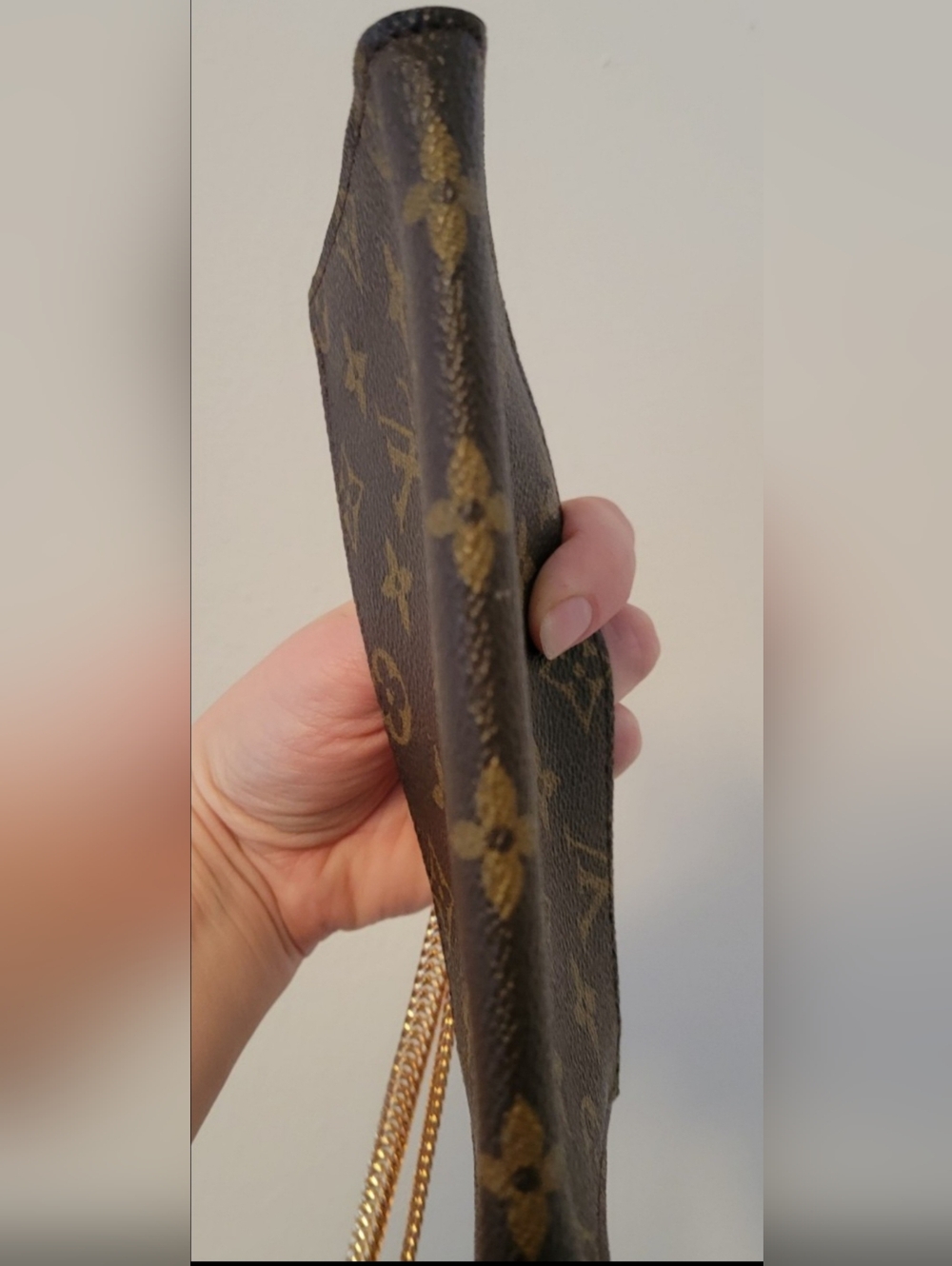Authentic Louis Vuitton Monogram Pouch - Picture 7 of 16